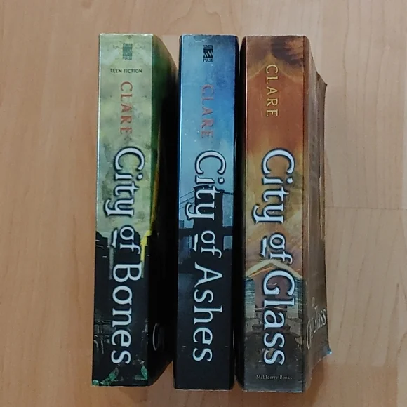 Mortal Instruments Books - Picture 2 of 2